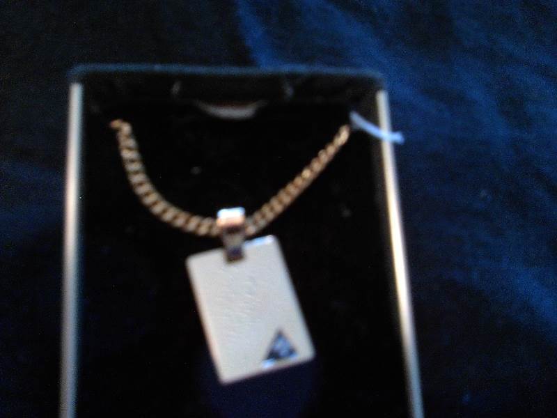 genuin diamond chip knecklace