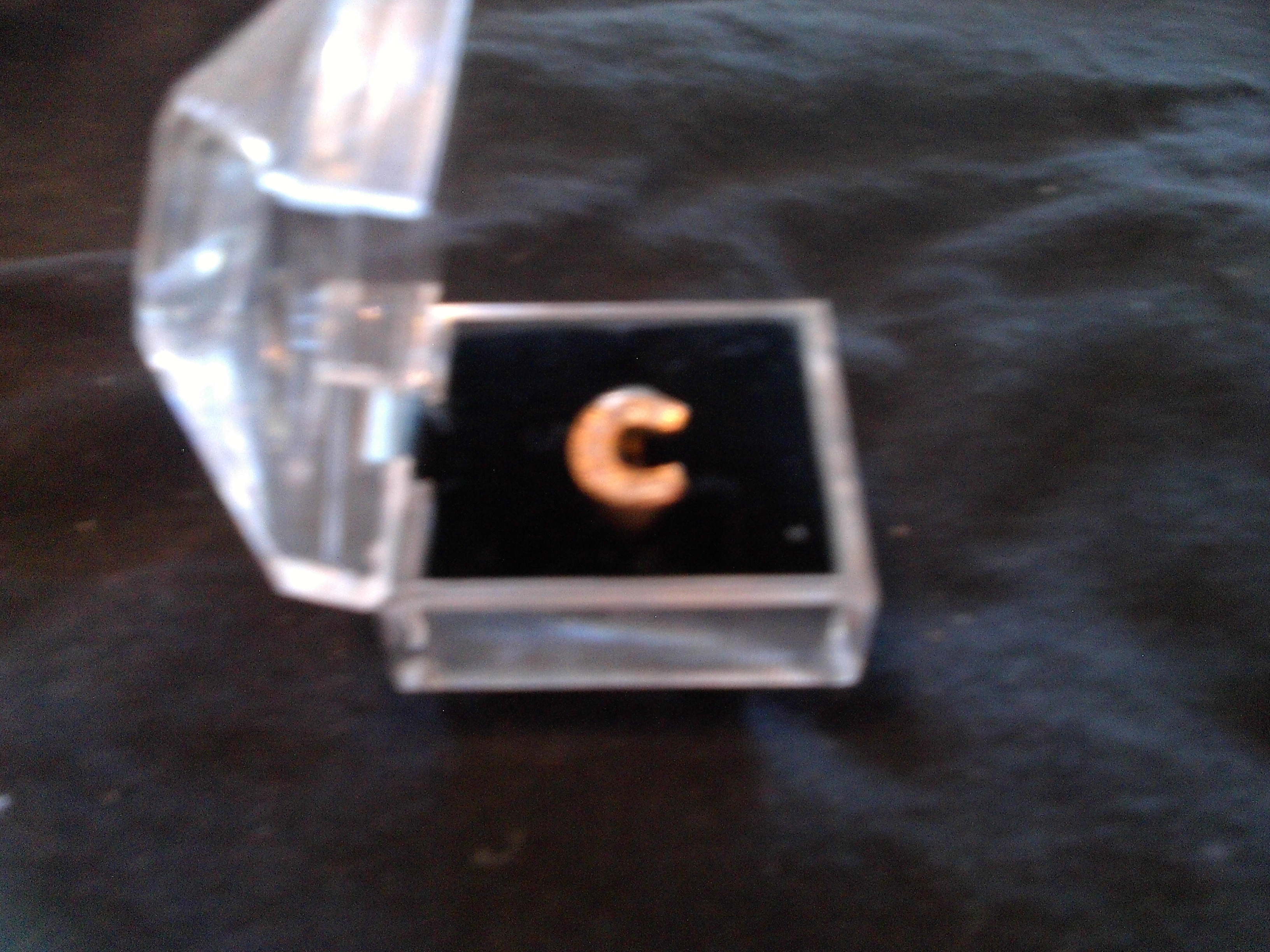 size 6 horseshoe ring