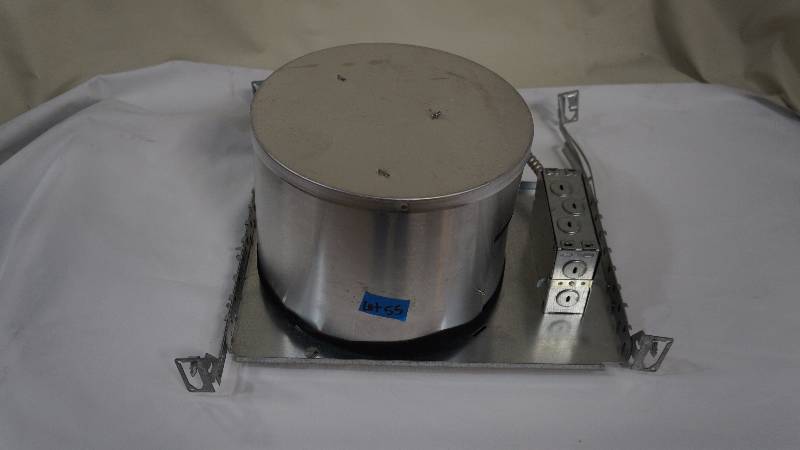 lot 55 image: 1 Single Unboxed HALO H47ATIC Insulated Ceilings Air-Tite IC Slope Ceiling Housing