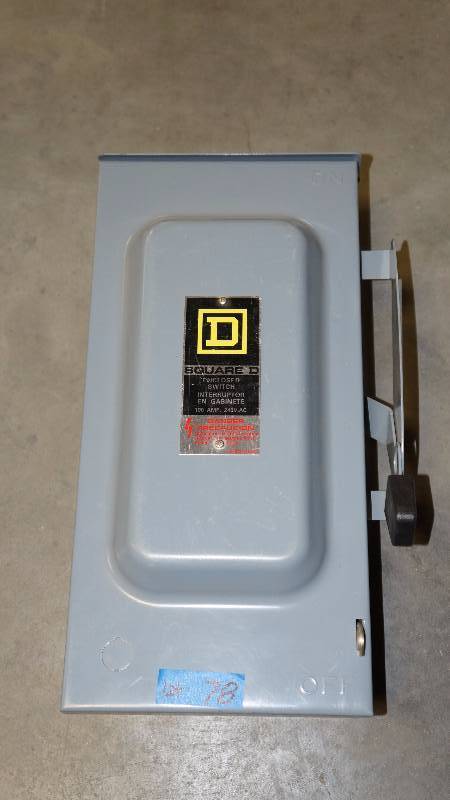 lot 78 image: New Square D Enclosed Safety Switch Interruptor