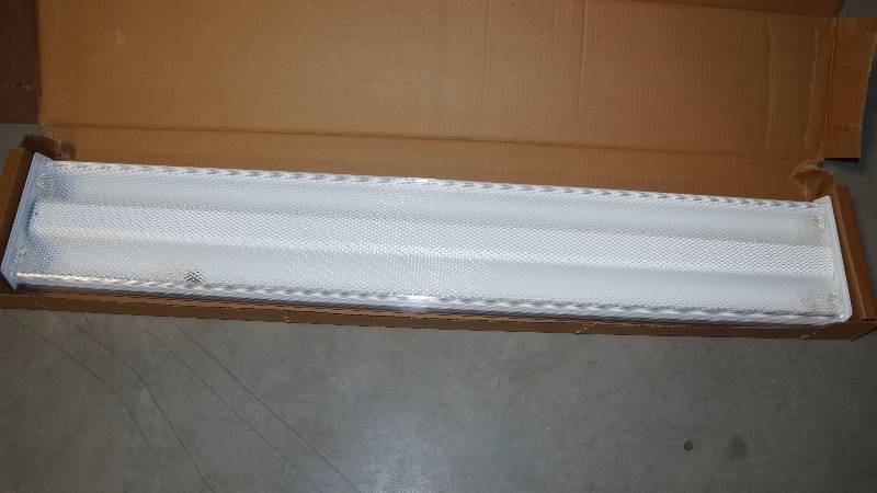 lot 102 image: Lot of 2 NIB Crescent  2LT 32W Wrap - 120 - 277 Volt