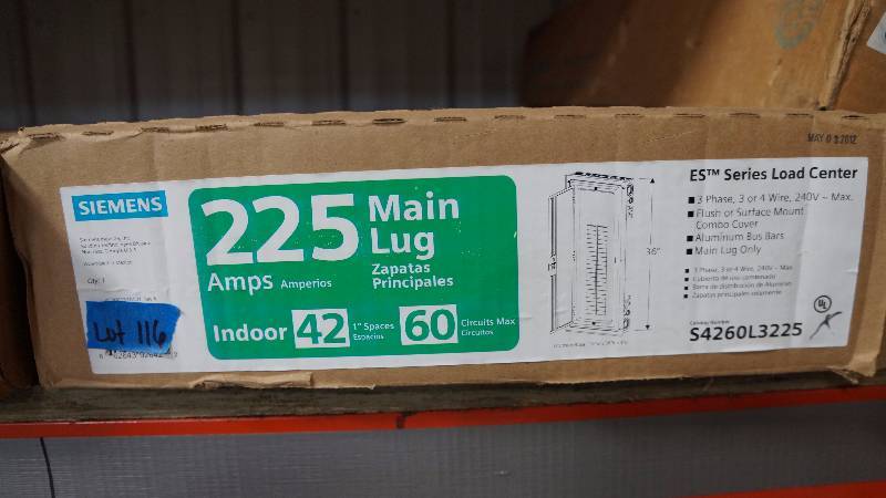 lot 116 image: NIB Siemens 225 Amp ES Series Load Center Main Lug