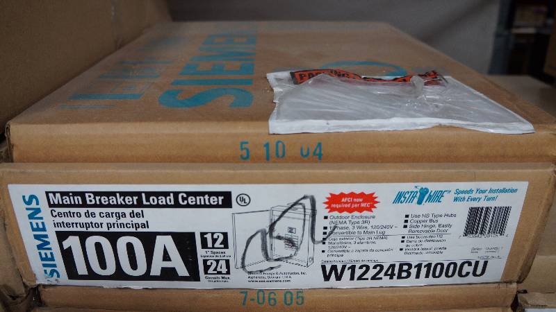 lot 168 image: NIB Siemens 100 Amp Outdoor Enclosure (NEMA Type 3R) Main Breaker Load Center