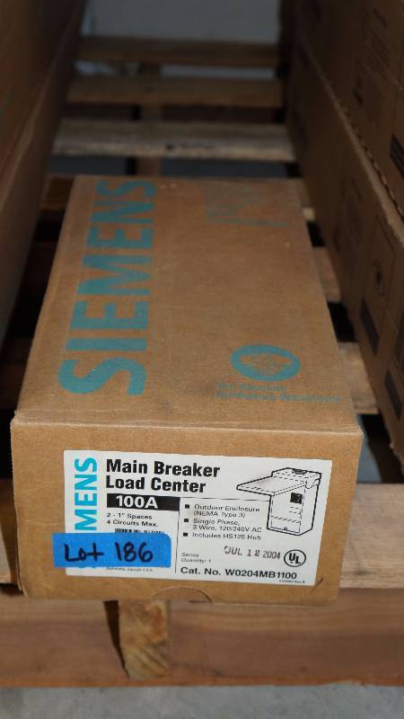 lot 186 image: NIB Siemens 100 Amp Outdoor Enclosure (NEMA Type 3) Main Breaker Load Center