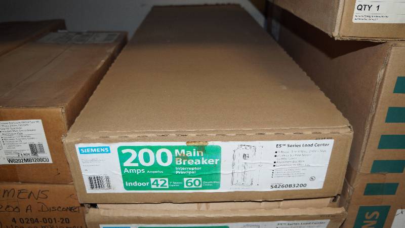 lot 192 image: NIB Siemens 200 Amps ES Series Load Center Main Breaker