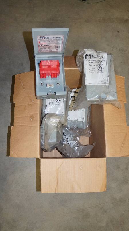 lot 199 image: NIP Milbank Mfg Co 60 Amp Non-Fused Pullout Swtiches - Mixed Lot of 5