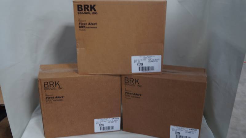 lot 27 image: 3 Sealed Boxes of 12 Qty BRK Brands, Inc. 9120B Smoke Alarms