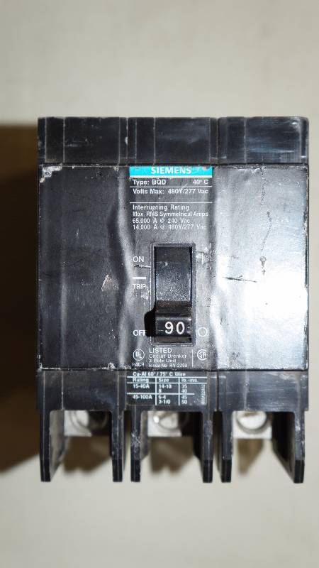 lot 208 image: Siemens 90 Amp Type BQD 480Y277 VAC Interrupting Rating 3 Pole Bolt On Circuit Breaker