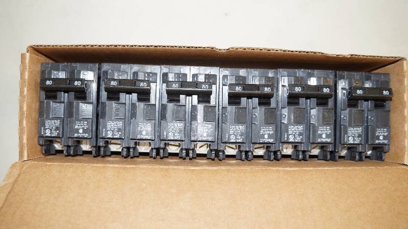 lot 216 image: Qty 6 NIB Siemens Q280 80 Amp 2 Poles 120240V Type QP Circuit Breakers