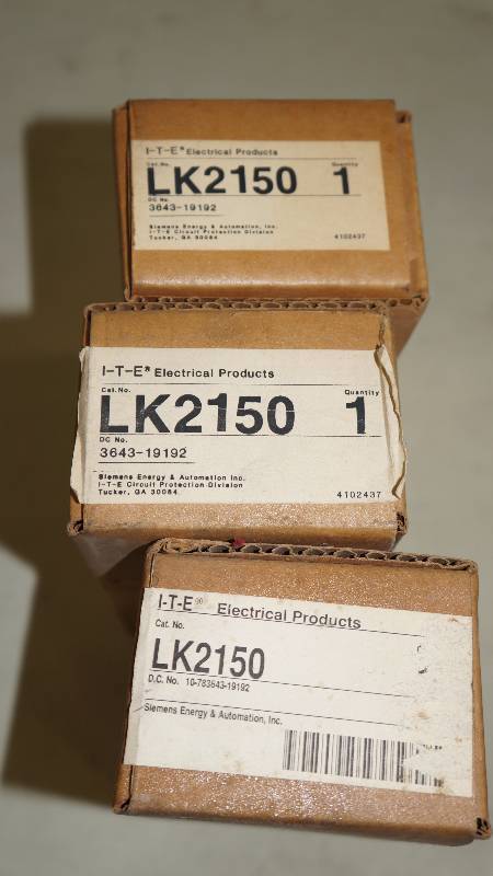 lot 250 image: Qty 3 NIB Siemens 150 Amp 2 Pole 240 Volts 1 Phase LK2150 I-T-E Lug Kits