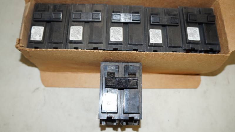 lot 317 image: Qty 6 Square D 30 Amp 2 Pole Circuit Breakers