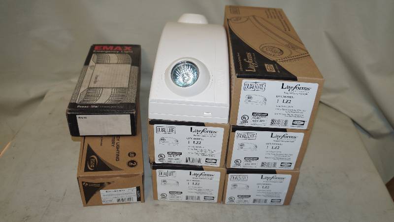 lot 375 image: Qty 7 NIB Emergency Lighting Mixed Lot