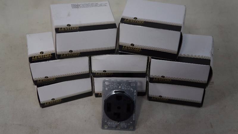 lot 397 image: Power Outlets
