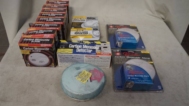 lot 417 image: Mixed Lot of NIB Carbon Monoxide Alarms  Detectors