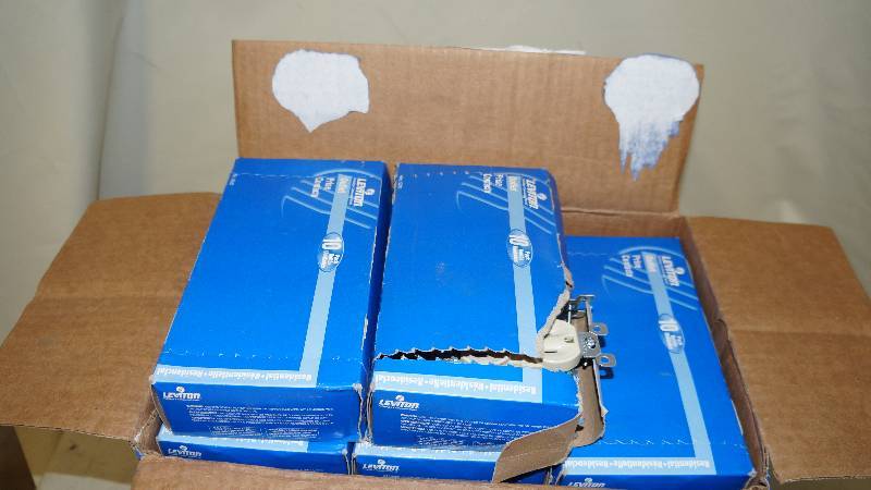 lot 468 image: Mixed Lot of NIB Leviton Receptacles