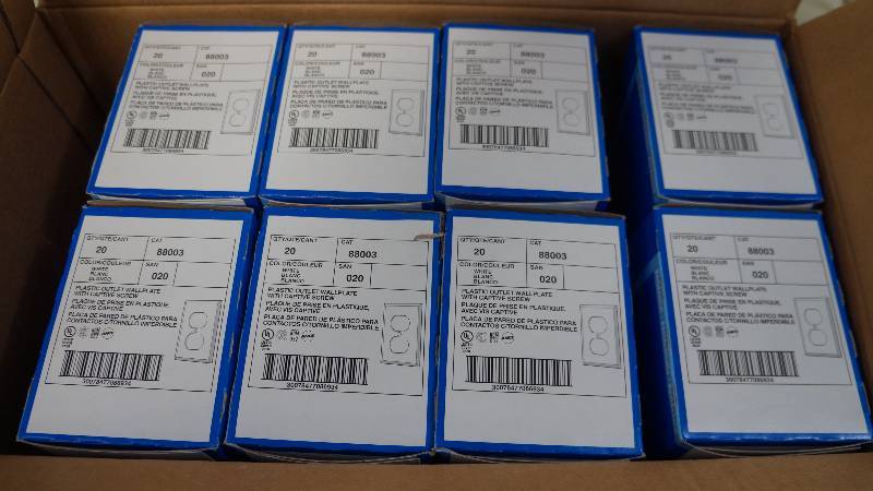 lot 477 image: Lot of 160 NIB Leviton White Plastic Outlet WallPlates with Captive Screws