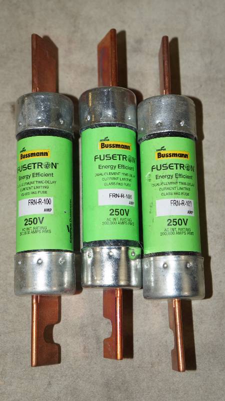 lot 526 image: Qty 3 Bussmann Fusetron Energy Efficient 100 Amp 250V Fuse