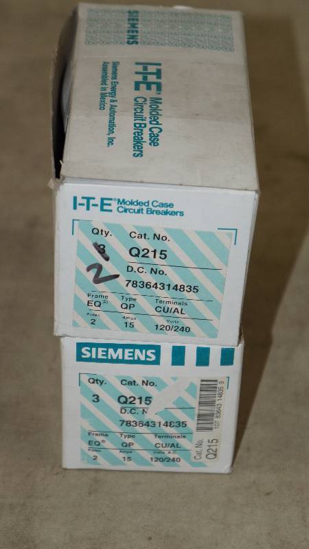 lot 647 image: Qty 5 NIB Siemens I-T-E 15 Amp 2-Pole Q215 Circuit Breakers