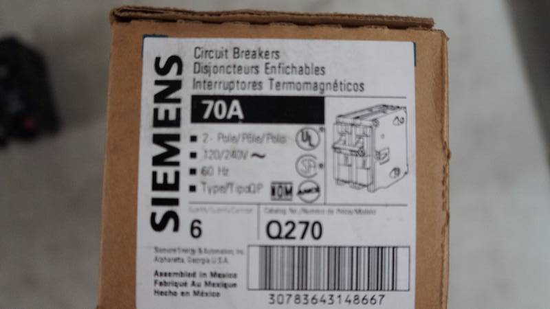 lot 699 image: Qty 1 Siemens 70 Amp 2-Pole Q270 Circuit Breakers
