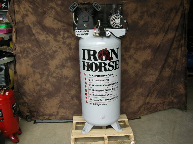 Iron Horse Upright Air Compressor