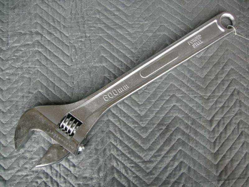 24 Adjustable Wrench