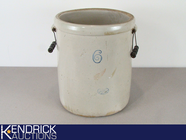 Antique 1915 Red Wing 6 Gallon Large Wing Crock