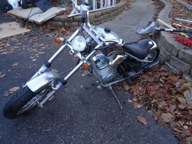 lot 4 image: kids chopper bike