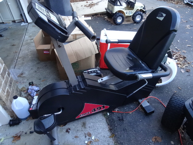 lot 17 image: exercise bike