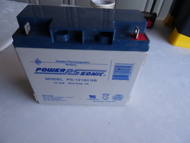 lot 97 image: power sonic ps-12180nb 12 volt battery