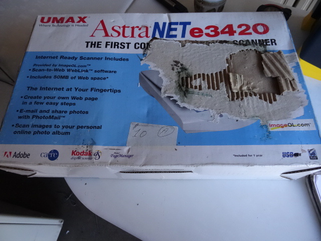 lot 143 image: umax astra net interet scanner e3420