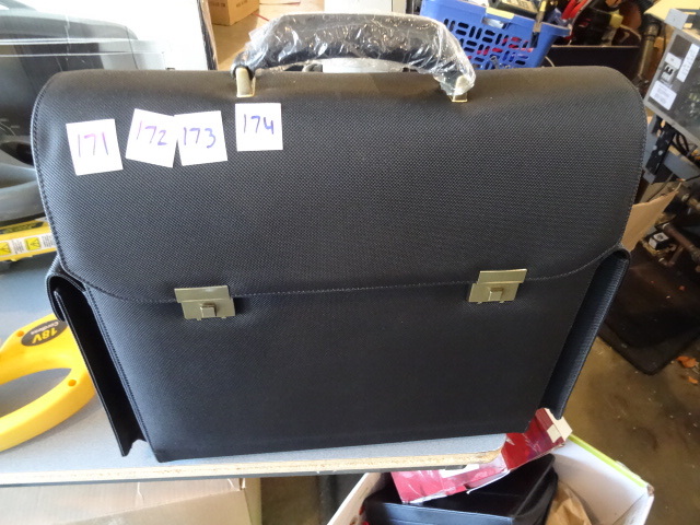lot 171 image: lot of 10 galizia laptop briefcase mobile office