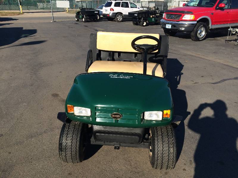 lot 2 image: EZ-GO Electric Utility Cart