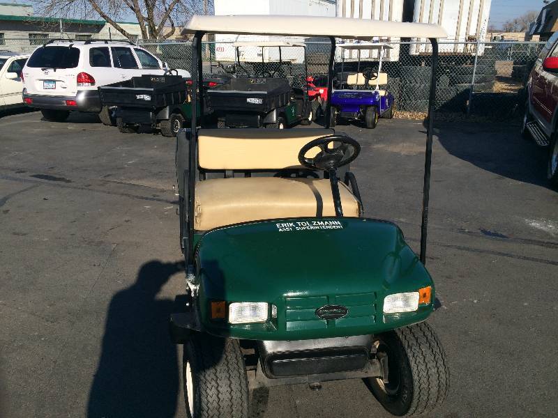 lot 3 image: EZ-GO Utility Golf Cart