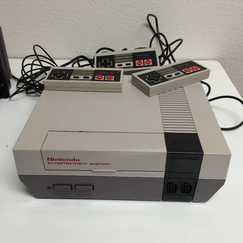 Nintendo Gaming System and Games