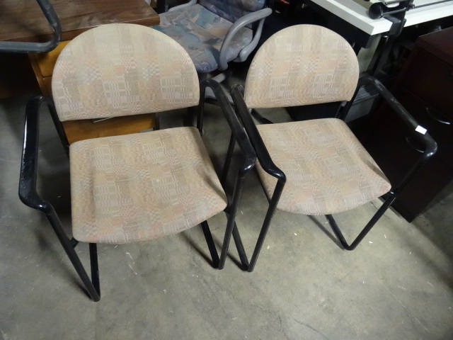 lot 134 image: 2 Matching Metal Framed Side Chairs