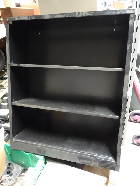 lot 234 image: Metal Book Shelf 35 X 12 X 41