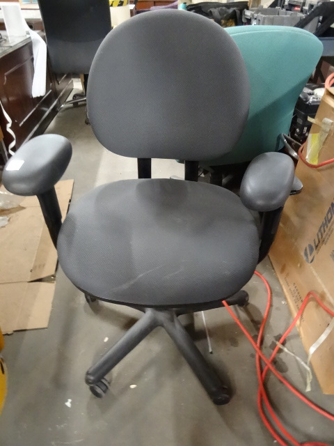 lot 163 image: Office Chair on Wheels