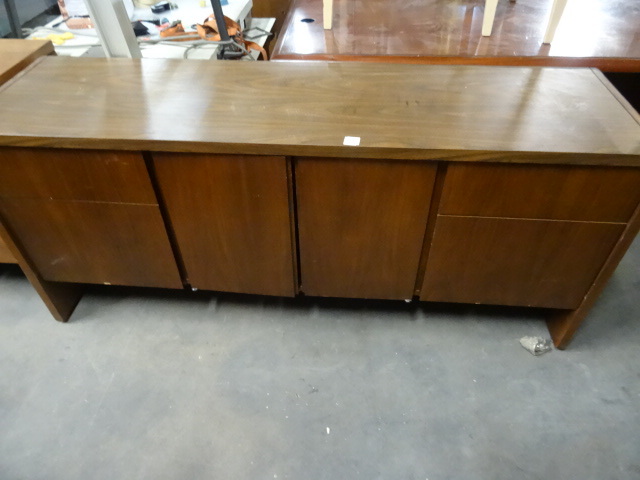 lot 105 image: 4 Drawer and 2 Door Office Credenza