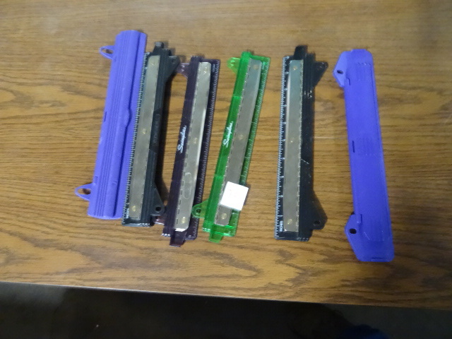 lot 78 image: 6 Hole Punches 3 Ring