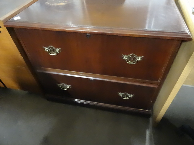 lot 59 image: 36 Wood 2 Drawer Lateral File
