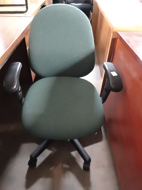 lot 30 image: Office Chair on Wheels
