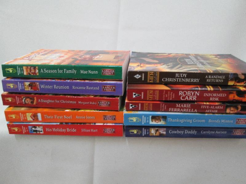 lot 58 image: Lot of 10 Romance novel paperback b...