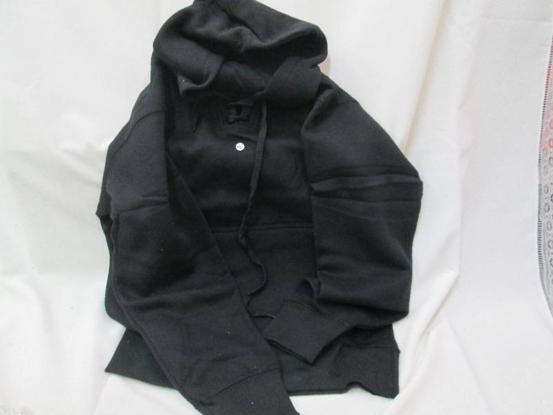 lot 76 image: Lot of 5 new extra small black hood...