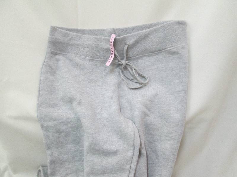 lot 123 image: Lot of 3 Jon Lauren grey draw strin...