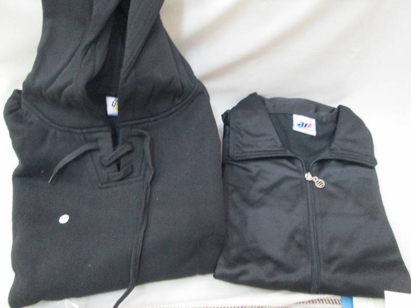 lot 137 image: 1 black and purple zip warmup jacke...