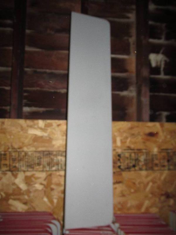 Lot B - 18 4 x 10 wide shelves, h...
