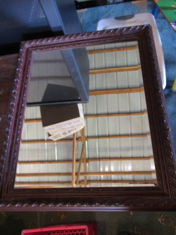 lot 35 image: Beveled edge framed mirror...