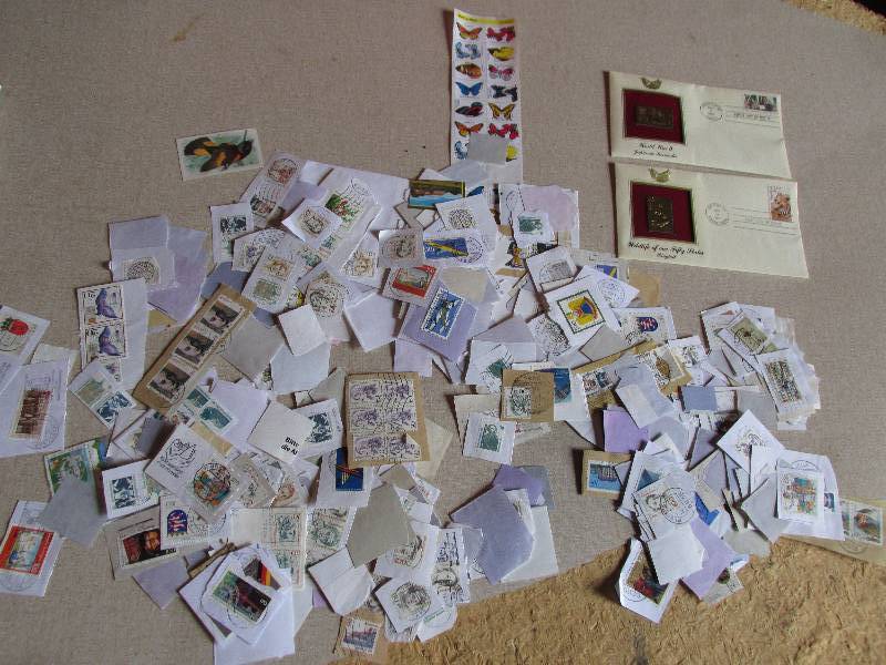 lot 78 image: Lot of assorted foreign stamps with...