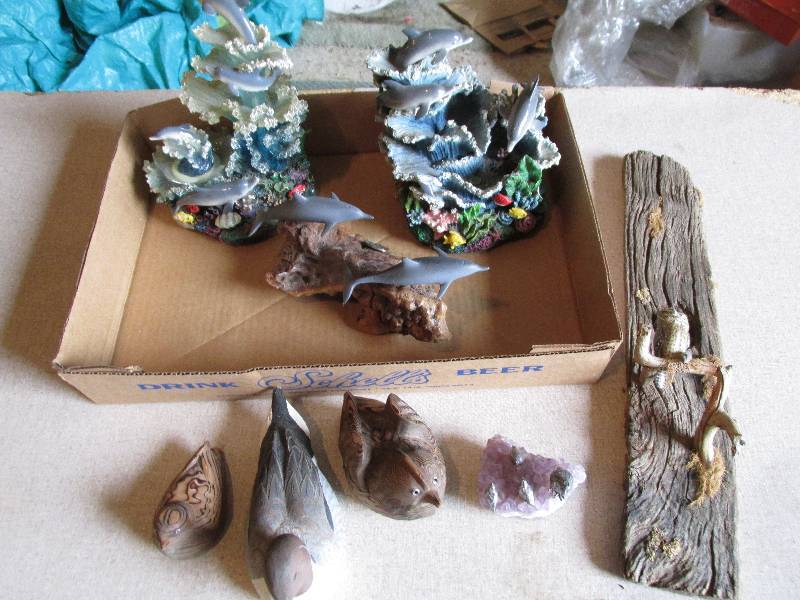 lot 92 image: Lot of driftwood figures, dolphins,...