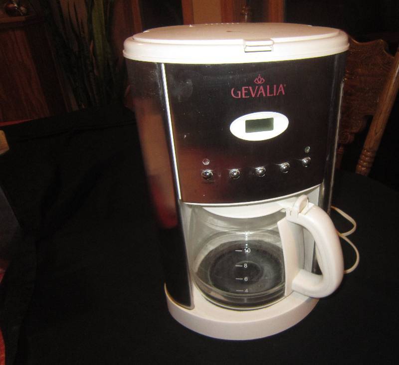 lot 18 image: Coffe Maker - Gevalia